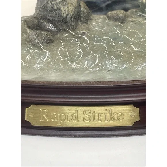 Bradford Exchange Rapid Strike Fishing Fisherman and Fish Decorative Plate - Picture 13 of 15